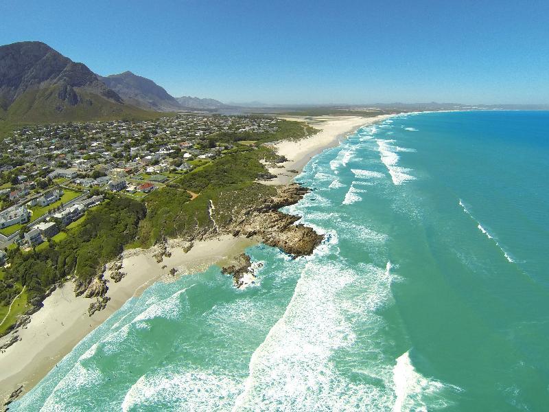 Hermanus Beach Villa Esterno foto